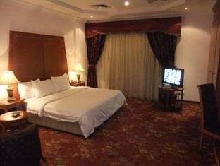 Residence Al Hamra Apartments Рияд Екстериор снимка